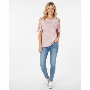 143 story Short Sleeve Top Size Medium